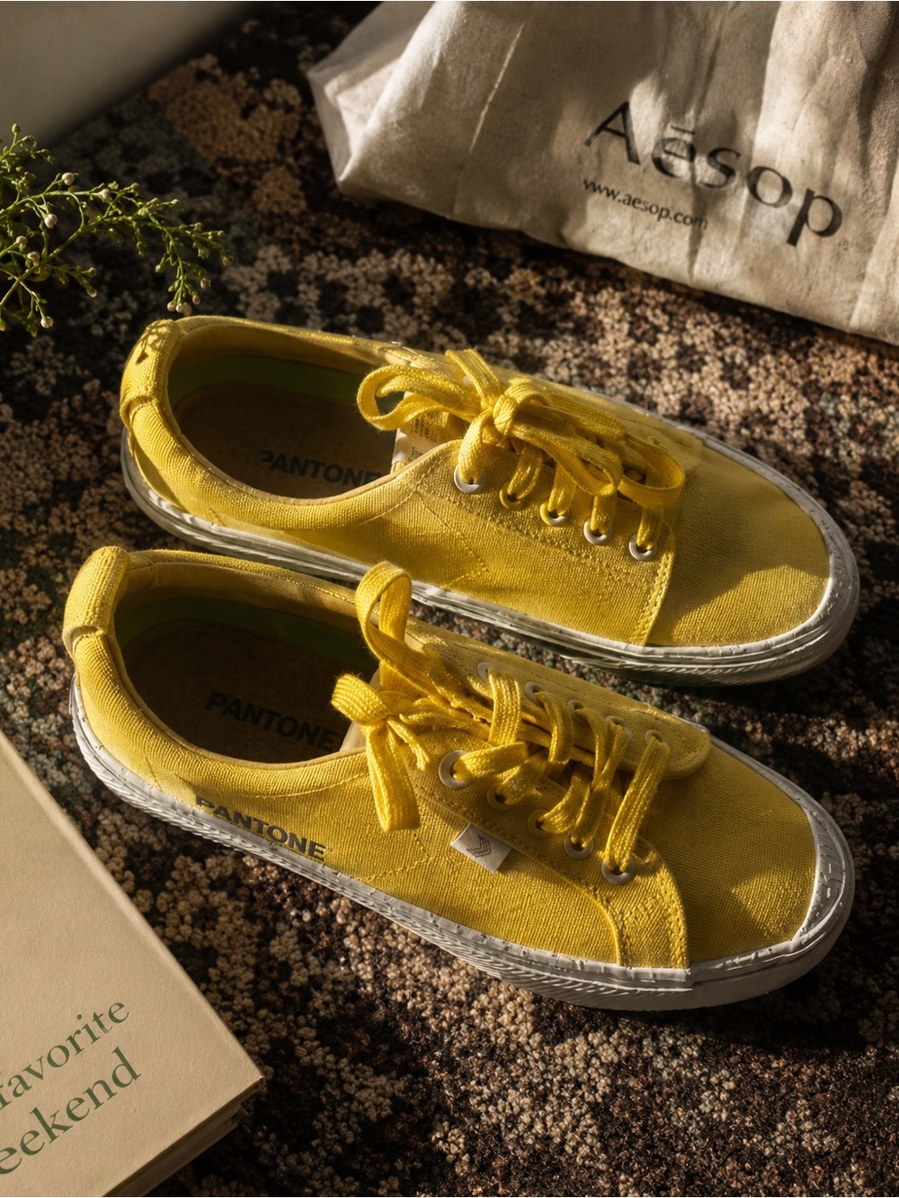 Pantone Yellow Canvas Low-Top Athletic Sneakers - Women